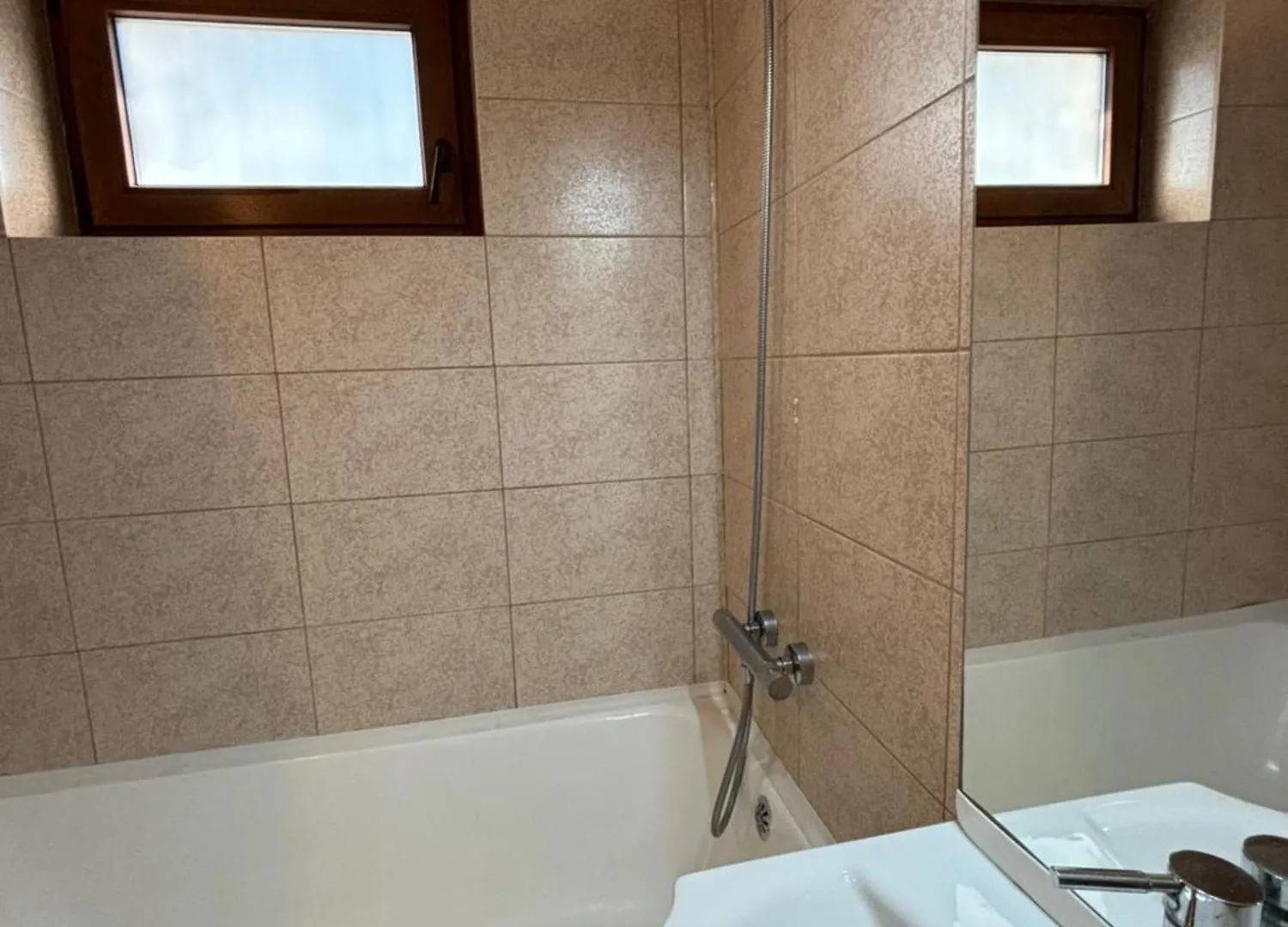 Holiday home Charming Two- Bedroom House Bucharest